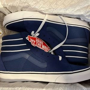 Vans Hi-tops Tennis Shoes